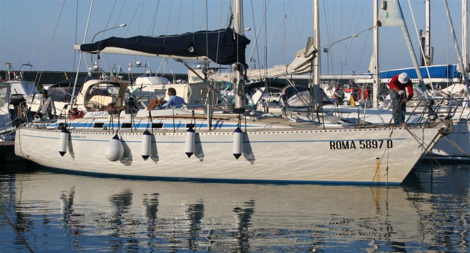 [Immagine: 2008112810016_canados ischia profilo.JPG]